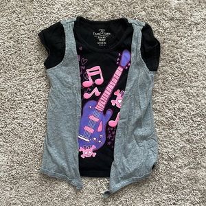 👶🏻5/$10👶🏻 Girls Rockstar Top